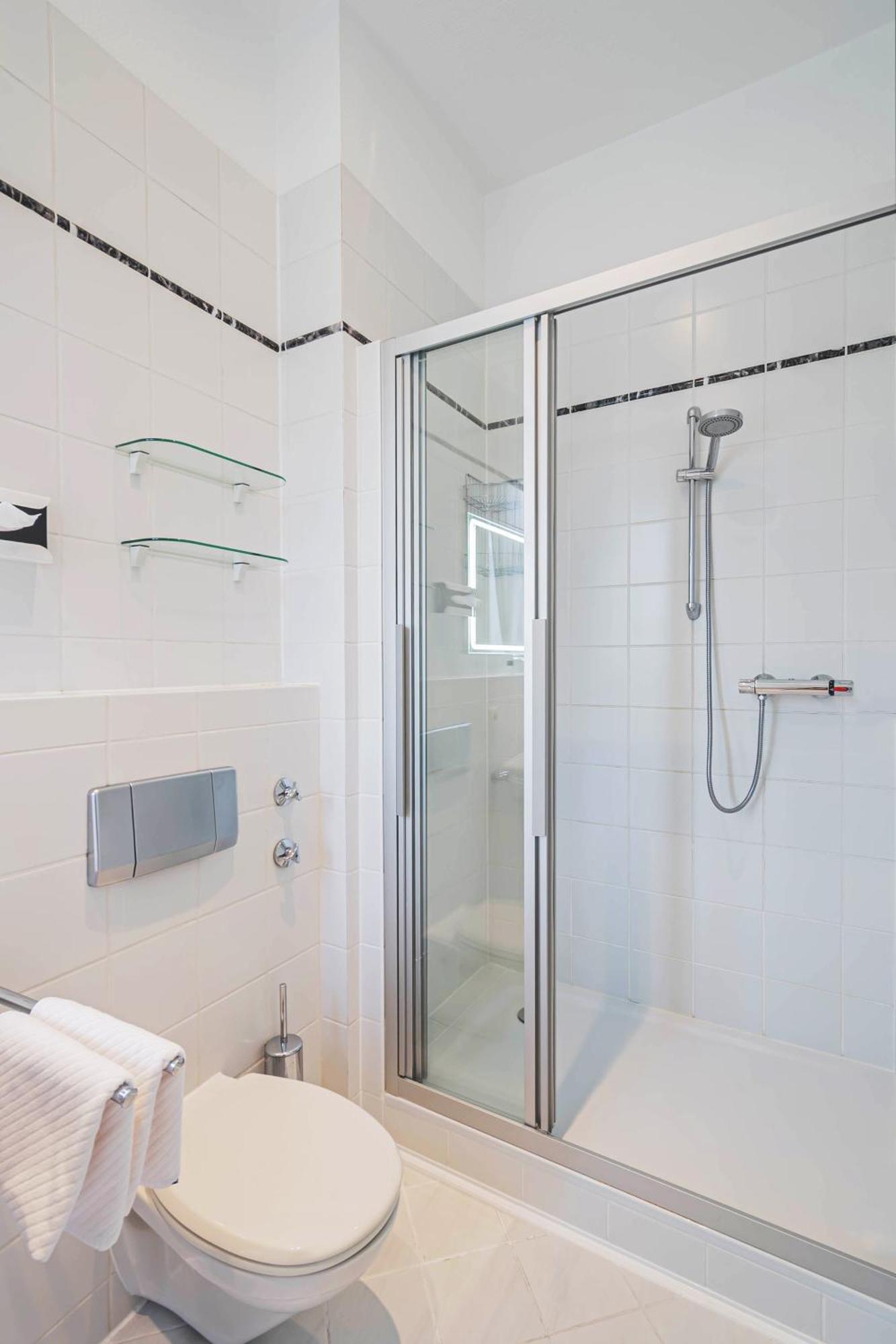 Hotel Villa Am Kurpark Bad Homburg vor der Hohe Bagian luar foto